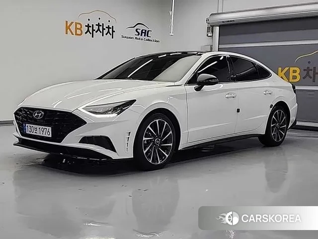Hyundai Sonata (DN8) 2022 Белый из Кореи
