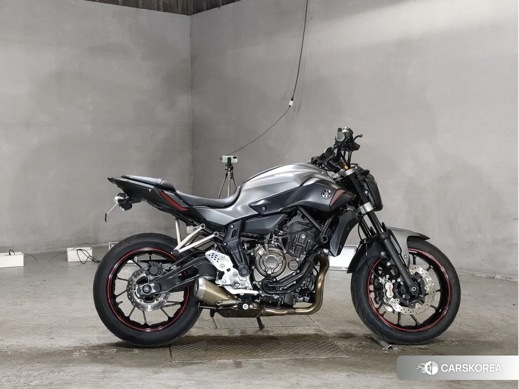 Проданный Yamaha MT-07 2015 из Японии
