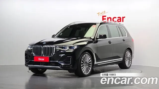 BMW X7 (G07) 2021 Черный из Кореи