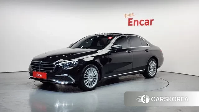 Mercedes-Benz E-Class W213 2022 Черный из Кореи