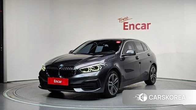 BMW 1 Series (F40) 2021 Серый из Кореи