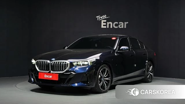 BMW 5 Series (G60) 2025 Синий из Кореи