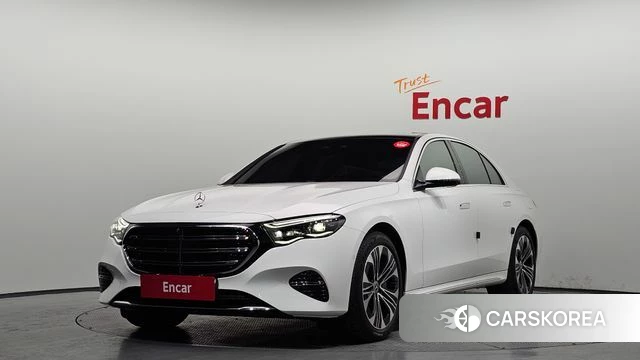 Mercedes-Benz E-Class W214 2025 Белый из Кореи
