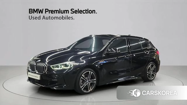 BMW 1 Series (F40) 2023 Черный из Кореи