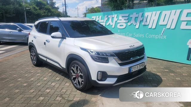 Kia Seltos 2022 Жемчужный цвет из Кореи