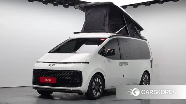 Hyundai Staria 2022 Белый из Кореи