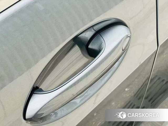 BMW X5 2022 Серебристо-серый из Китая