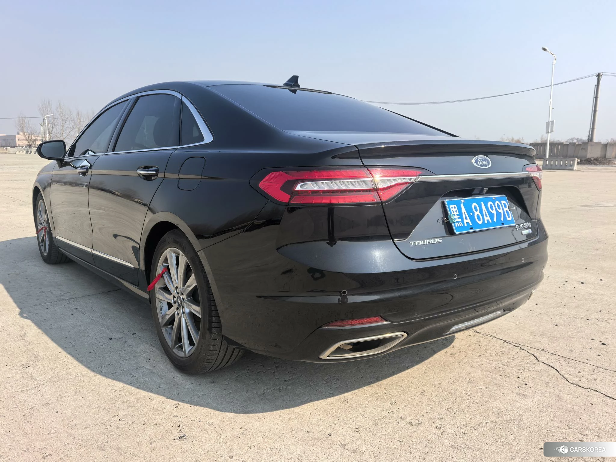 Ford Taurus 2019 Черный из Китая