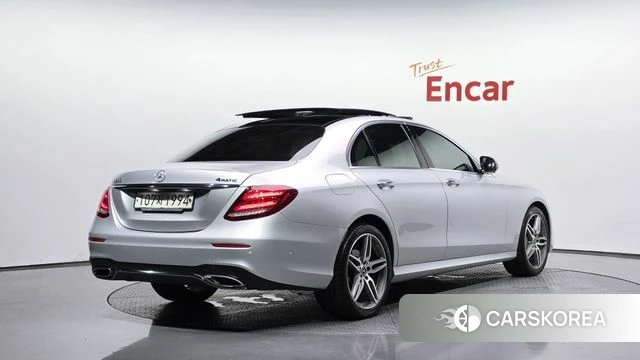 Mercedes-Benz E-Class W213 2020 Серебряный из Кореи