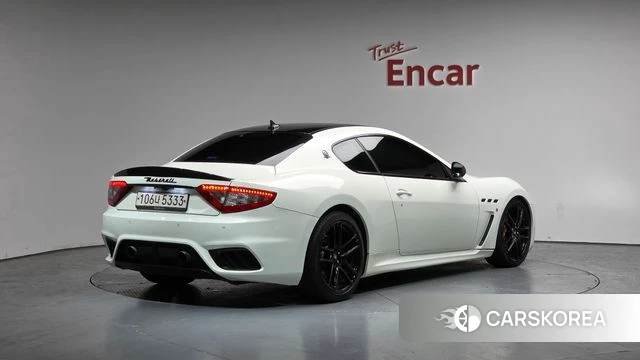 Maserati GranTurismo 2018 Белый из Кореи