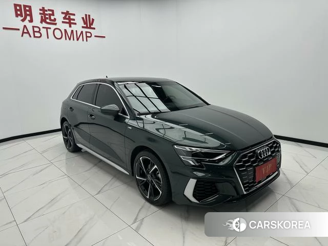 Audi A3 2023 Зеленый из Китая