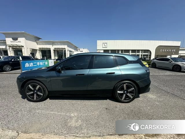 BMW iX 2023 Синий из Китая