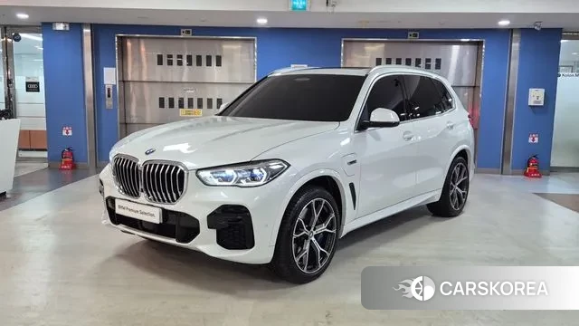 BMW X5 (G05) 2022 Белый из Кореи