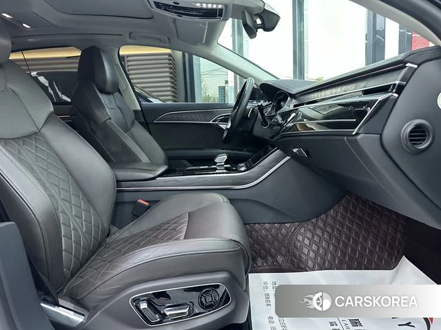 Audi A8 2021 Черный из Китая