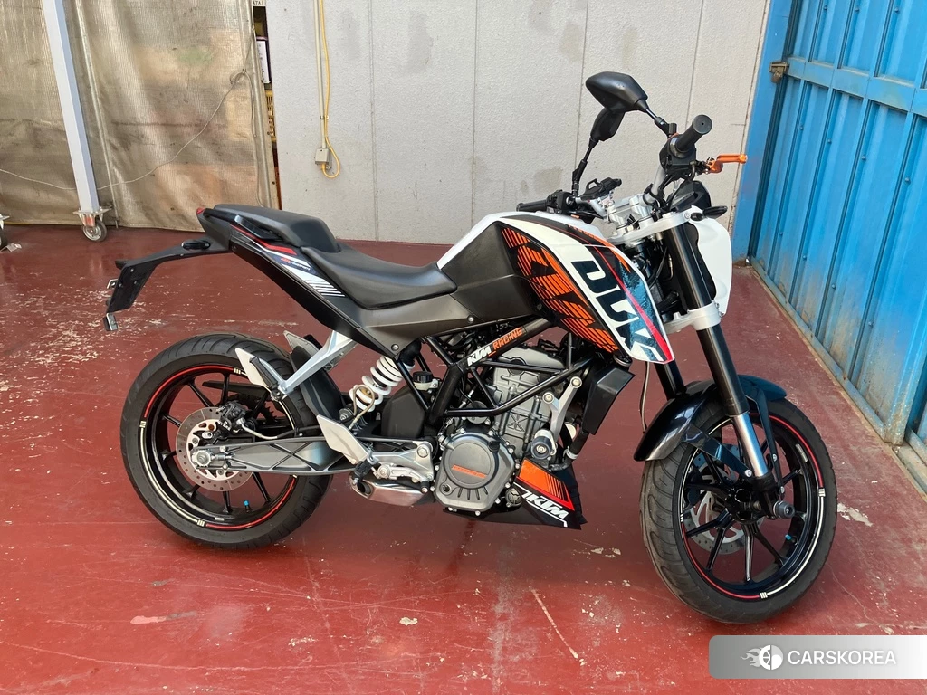 Проданный KTM 200 DUKE 2013 из Японии