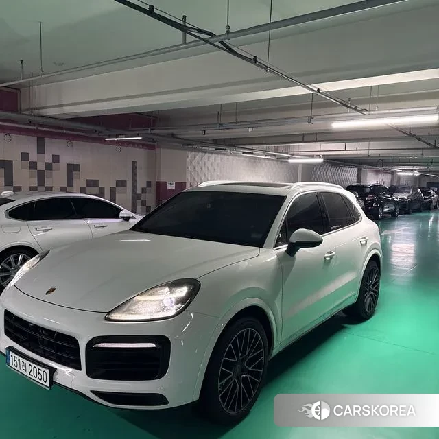 Porsche Cayenne (PO536) 2021 Белый из Кореи