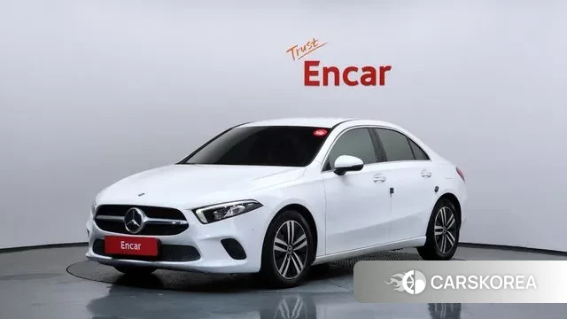 Mercedes-Benz A-Class W177 2021 Белый из Кореи