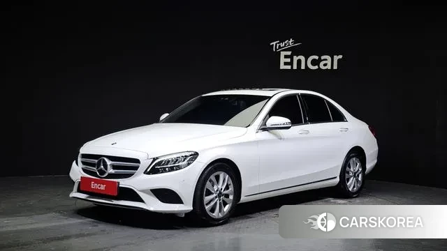 Mercedes-Benz C-Class W205 2018 Белый из Кореи