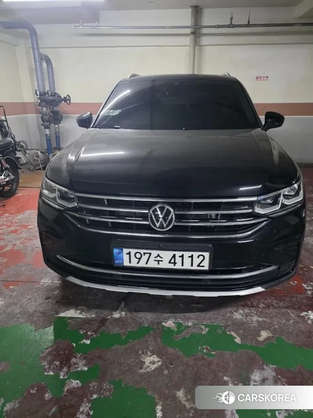 Volkswagen Tiguan second Generation 2021 Черный из Кореи