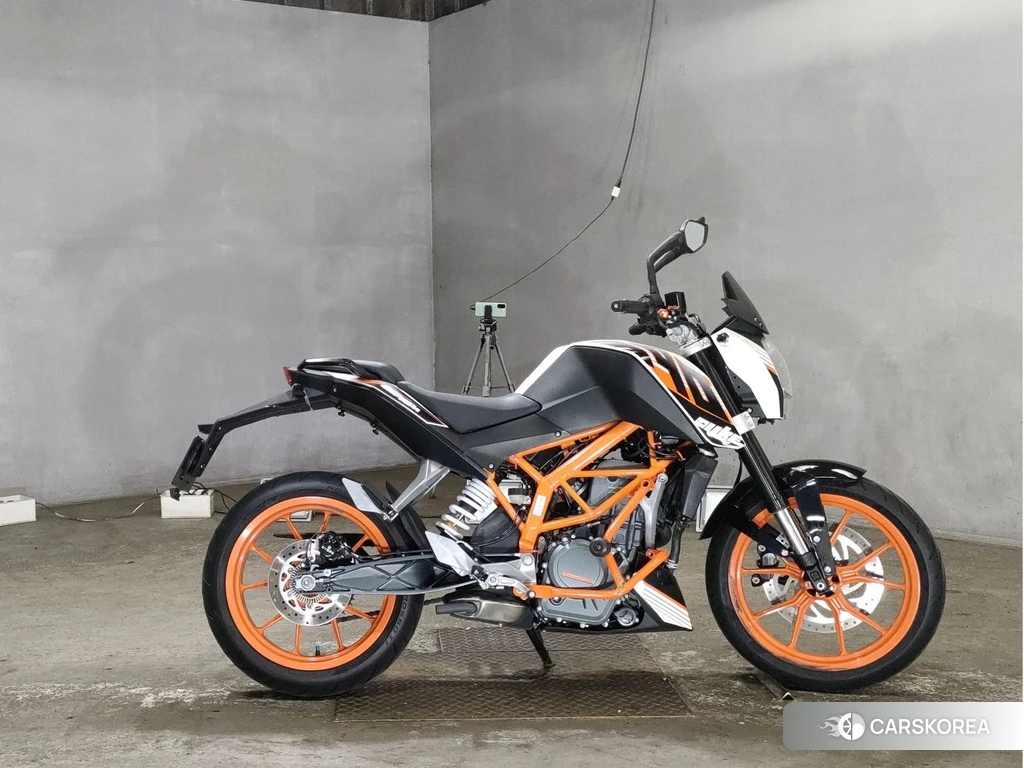Проданный KTM 390 DUKE 2015 из Японии