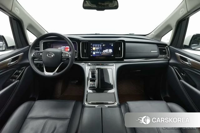 GAC Trumpchi Trumpchi M8 2022 Белый из Китая