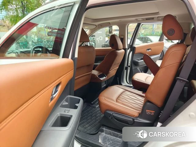 Nissan Exploring the land 2024 Белый из Китая