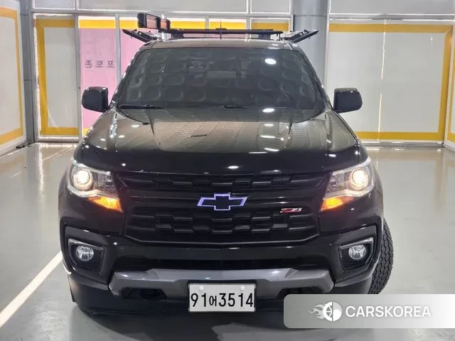 Chevrolet (GM Daewoo) Real New Colorado 2021 Черный из Кореи