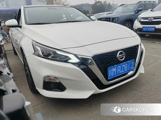Nissan Teana 2021 Белый из Китая