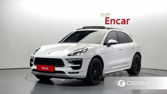 Porsche Macan 2018 Белый из Кореи