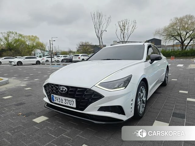 Hyundai Sonata (DN8) 2022 Белый из Кореи