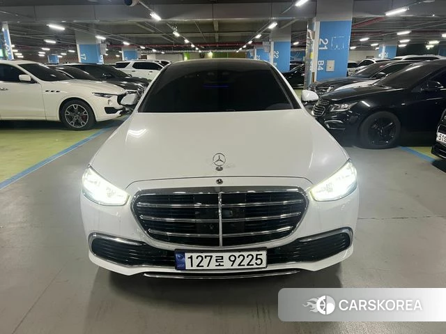Mercedes-Benz S-Class W223 2024 Белый из Кореи