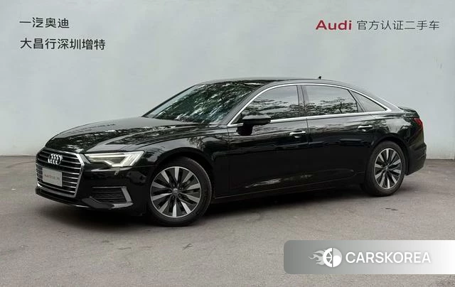 Audi A6L 2022 Черный из Китая