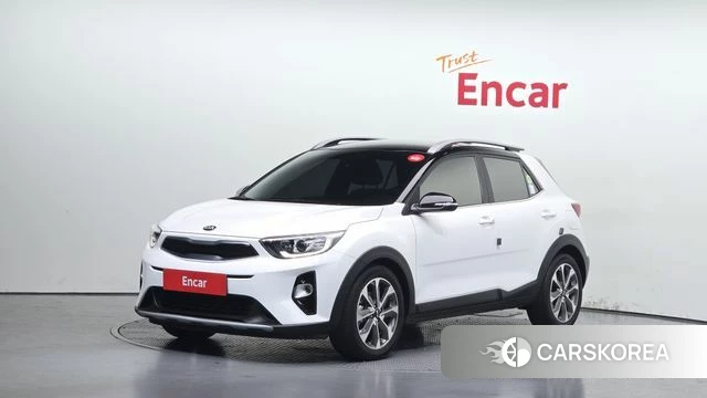 Kia Stonic 2020 Белый из Кореи