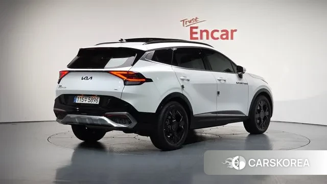 Kia Sportage 5th Generation Hybrid 2021 Белый из Кореи