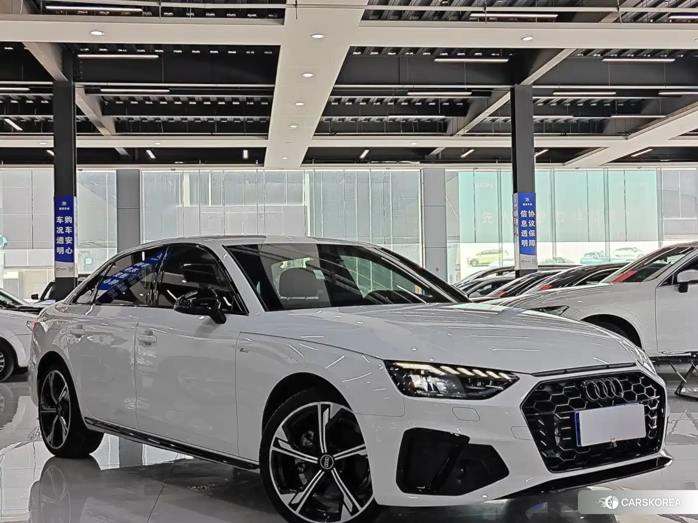 Audi A4L 2025 Белый из Китая