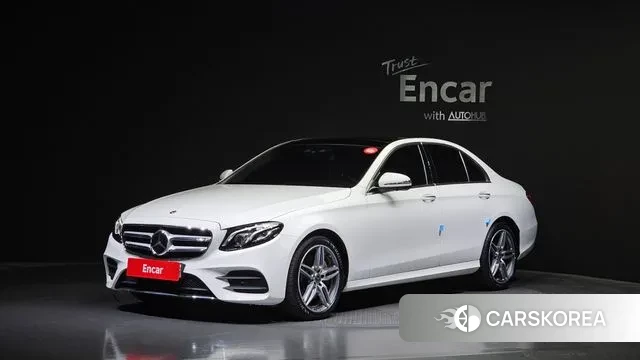 Mercedes-Benz E-Class W213 2020 Белый из Кореи