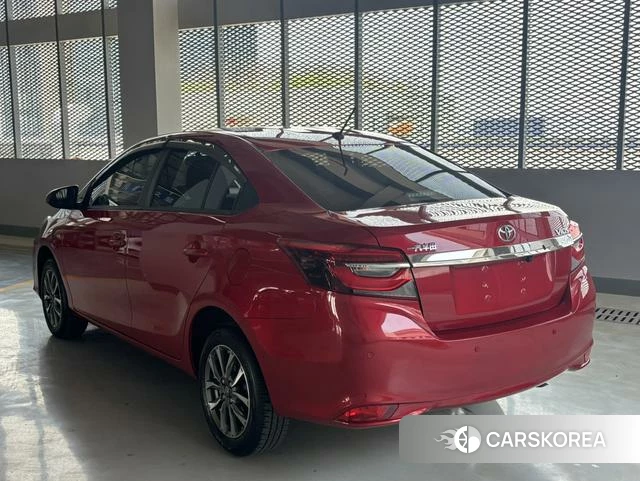 Toyota Vios 2021 Красный из Китая