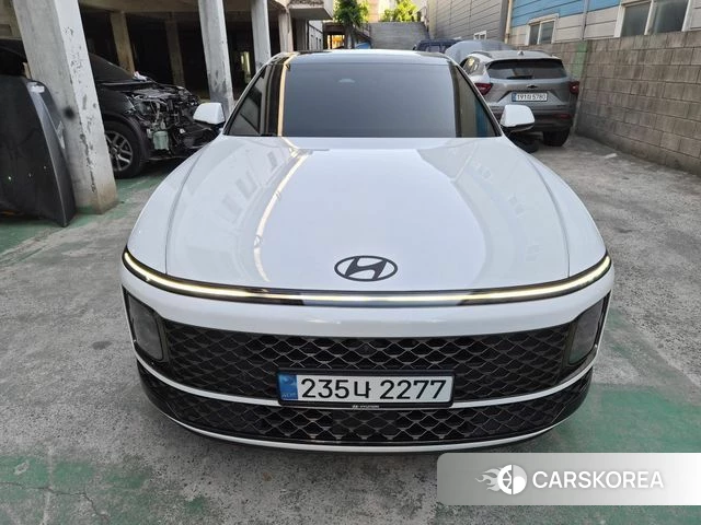 Hyundai Grandeur Hybrid (GN7) 2025 Белый из Кореи