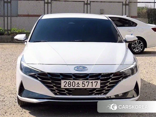 Hyundai Avante Hybrid (CN7) 2021 Белый из Кореи