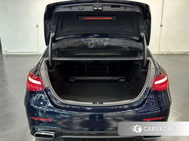 Mercedes-Benz Class C 2022 Синий из Китая