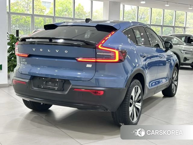 Volvo C40 EV 2023 Синий из Китая
