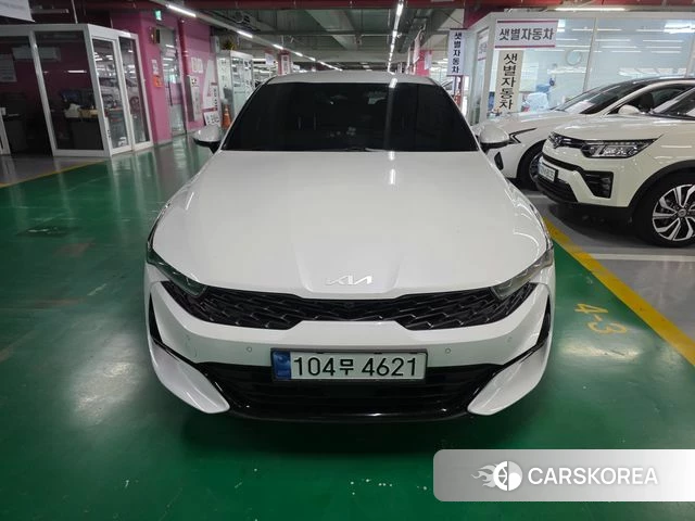 Kia K5 3rd generation 2023 Белый из Кореи