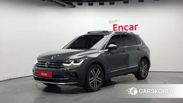 Volkswagen Tiguan second Generation 2022 Серый из Кореи