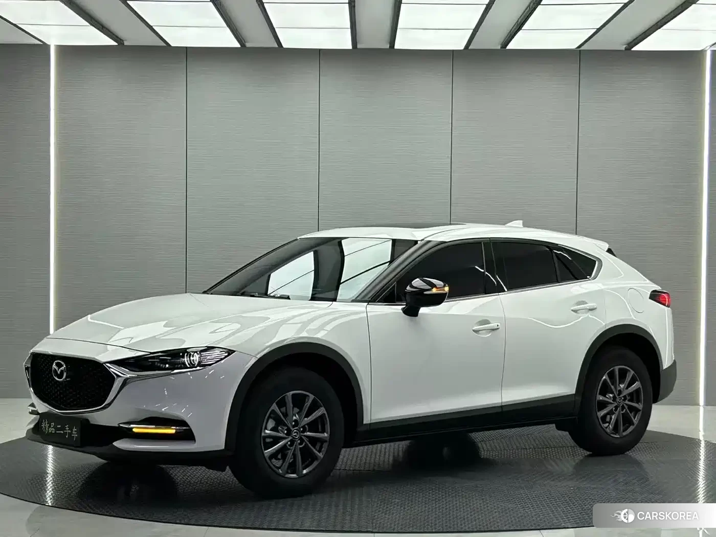 Mazda CX-4 2023 Белый из Китая