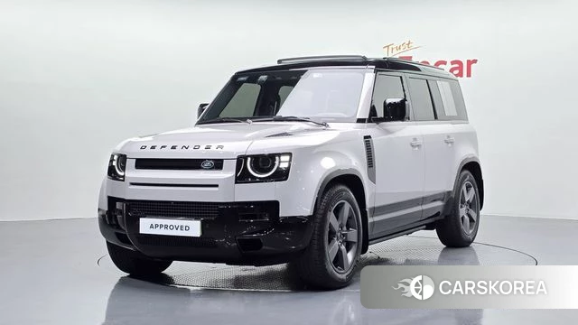 Land Rover Defender (L663) 2026 Серебристо-серый из Кореи