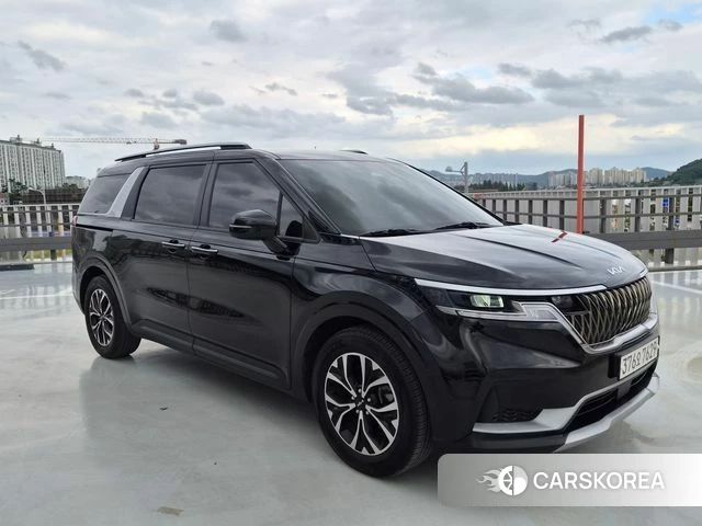 Kia Carnival 4th generation 2023 Черный из Кореи