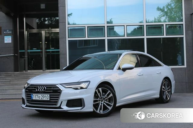Audi A6 (C8) 2023 Белый из Кореи