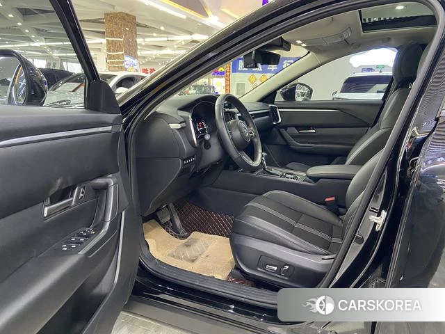 Mazda CX-50 line also 2023 Черный из Китая