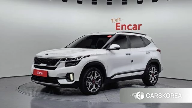 Kia Seltos 2021 Белый из Кореи