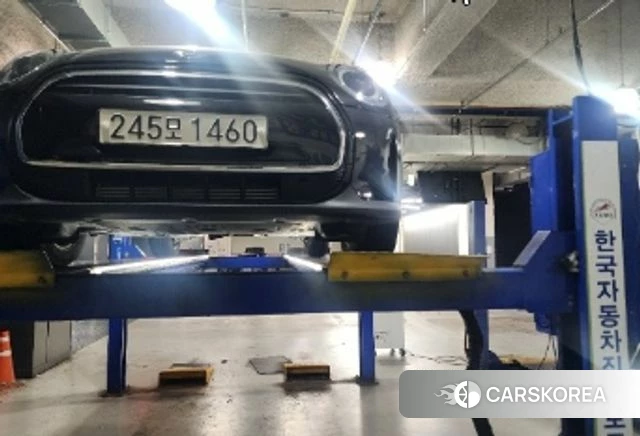 Mini Cooper 2023 Черный из Кореи